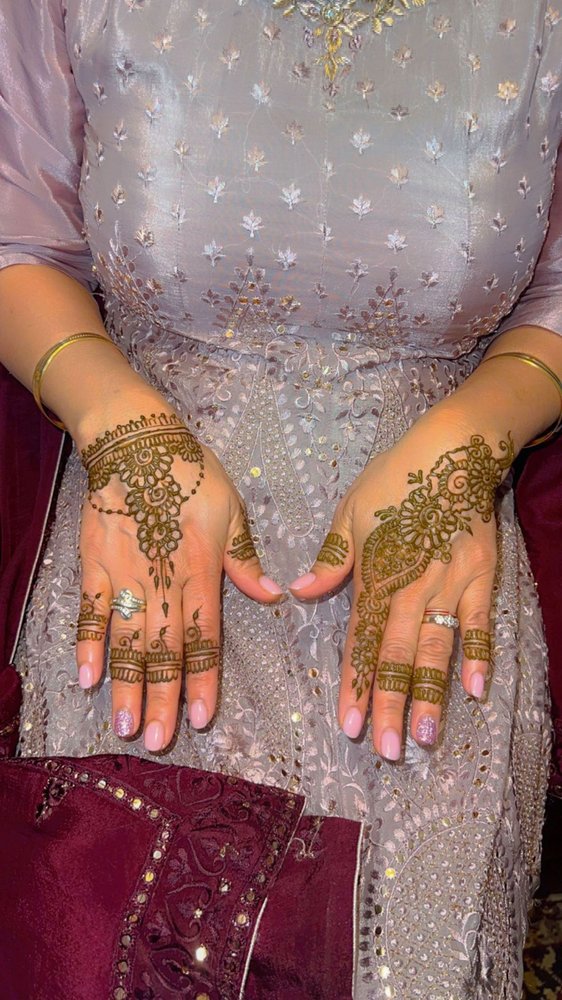 Henna design 10
