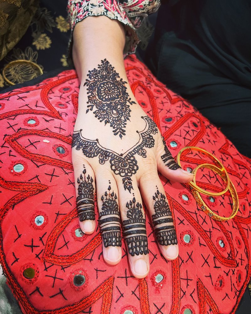 Henna design 13