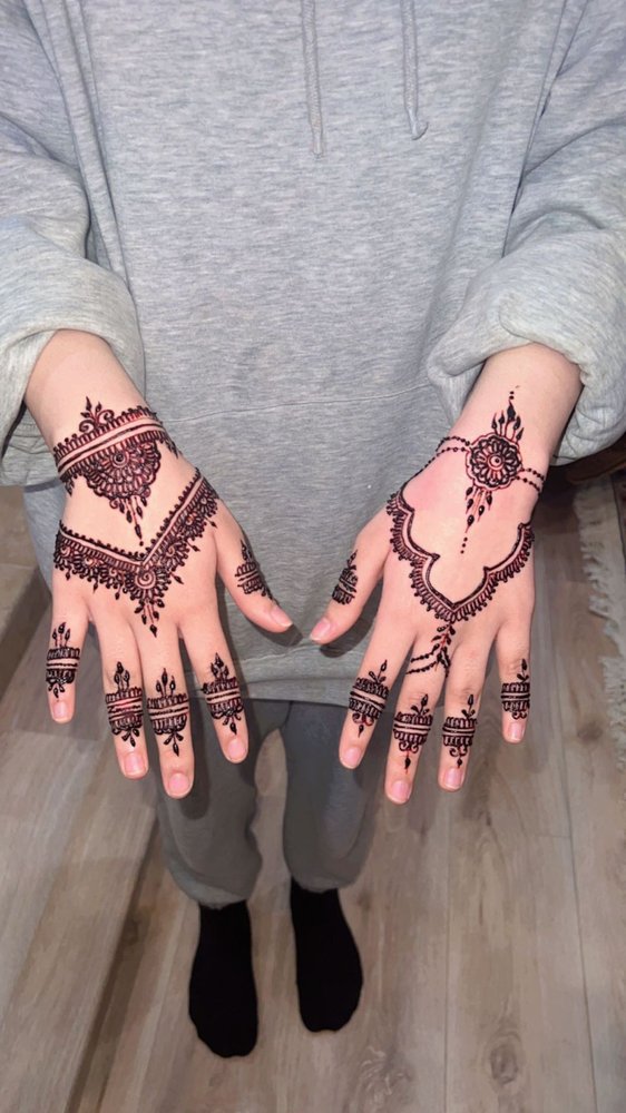 Henna design 20